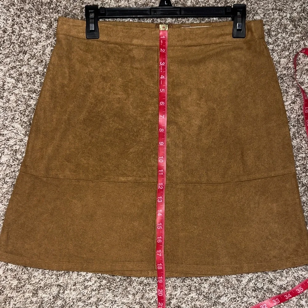 Sans Souci Size L Paneled Faux Suede Mini Skirt - Picture 5 of 9